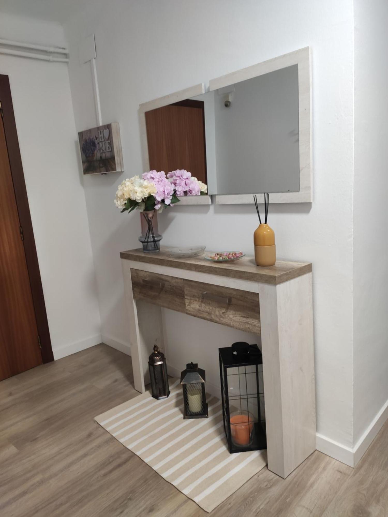 Apartamento Confort II La Seu d'Urgell Ngoại thất bức ảnh
