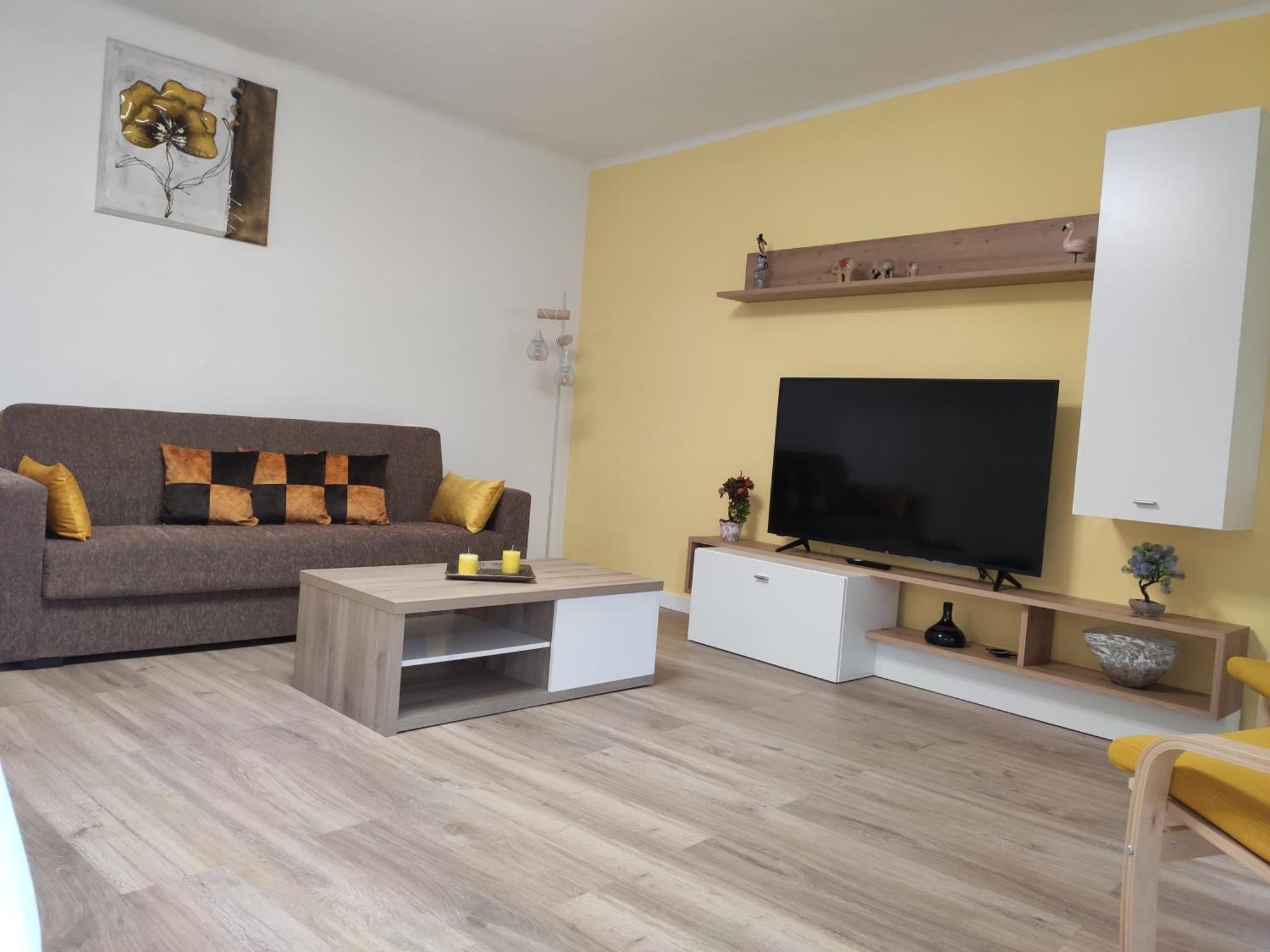 Apartamento Confort II La Seu d'Urgell Ngoại thất bức ảnh