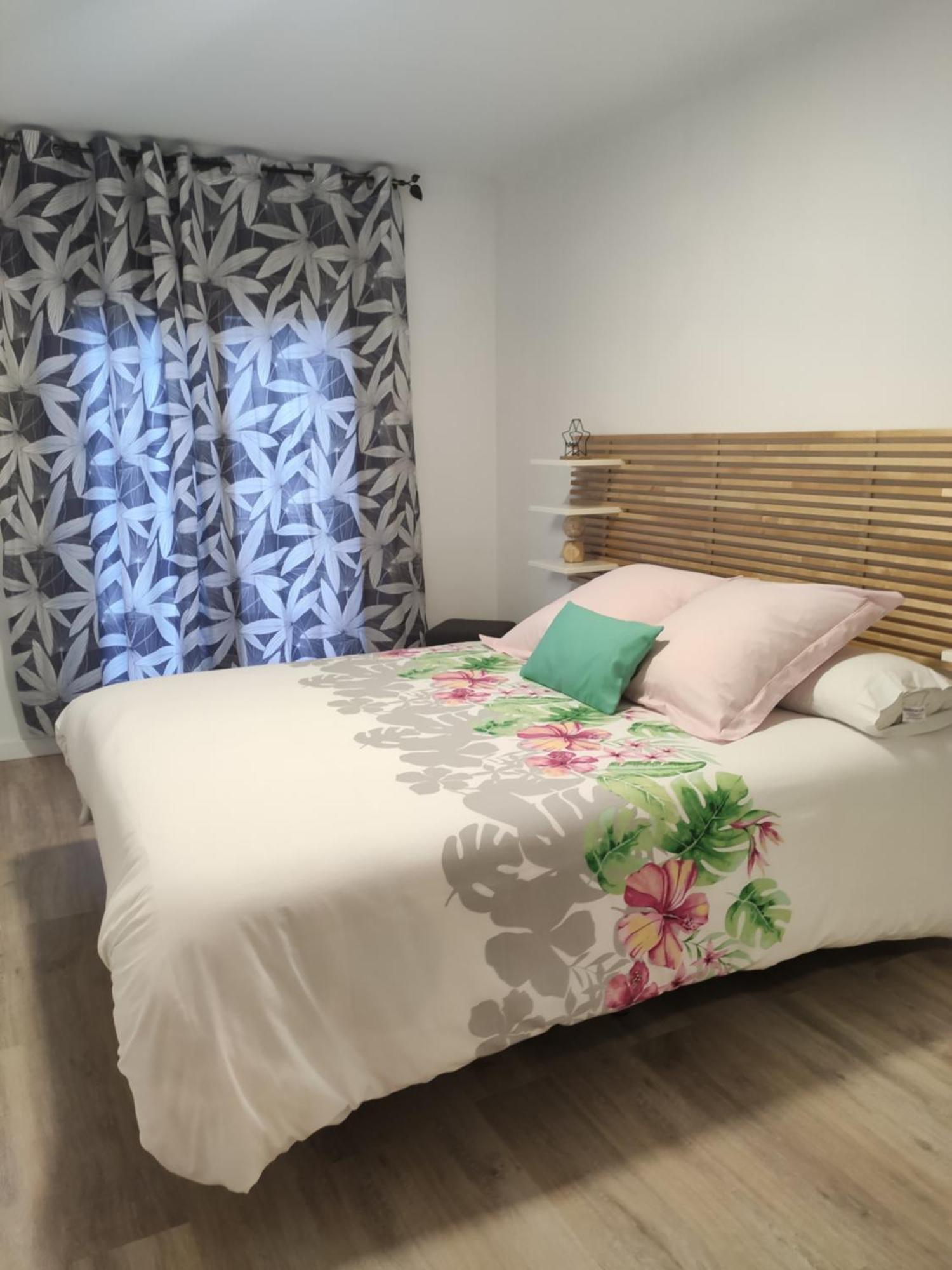 Apartamento Confort II La Seu d'Urgell Ngoại thất bức ảnh